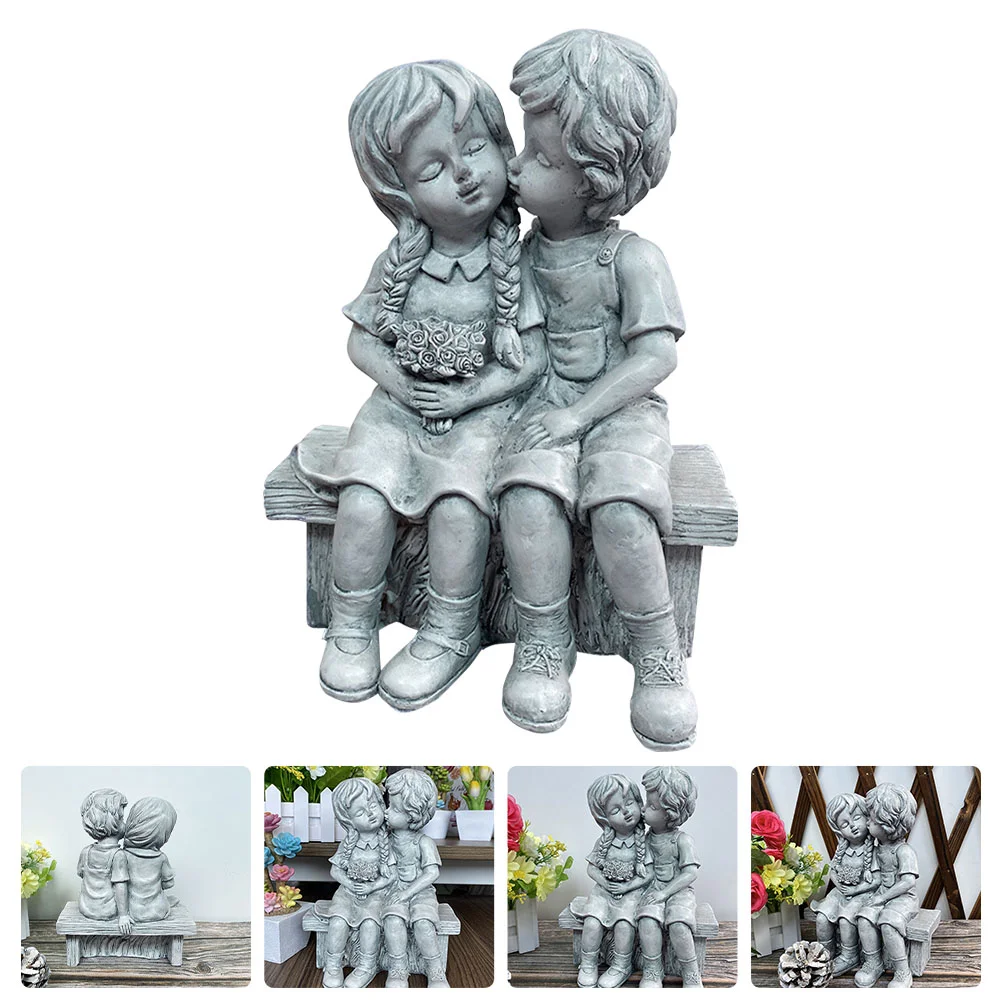 

Kissing Couple Statue Sculpture Garden Resin Statues Girl Yard Boy Figurine Figurines Figure Outdooranniversary Kids Decoration