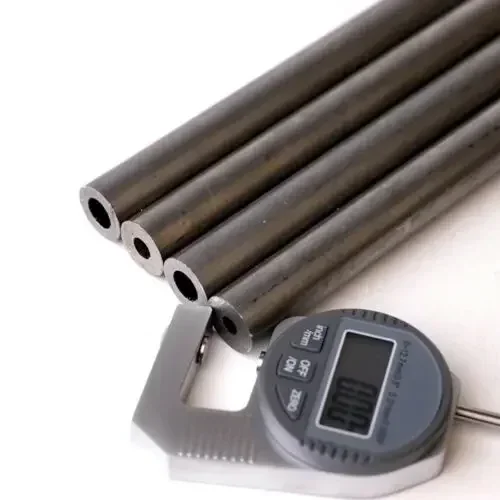 Трубы бытовые DIY материалы металлические просверленные стальные трубы