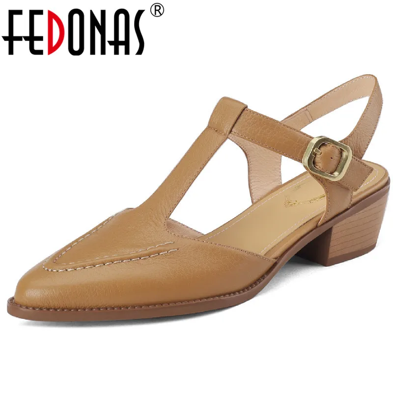 

Женские босоножки из натуральной кожи FEDONAS, винтажные туфли на толстом каблуке с Т-образным ремешком и острым носком, летние офисные туфли-л...