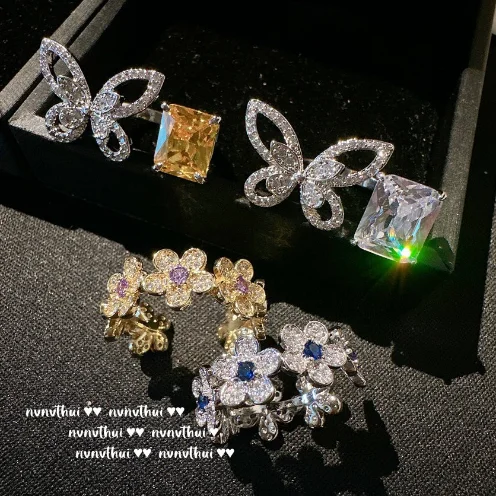 

Cinderella Twilight topaz Butterfly Ring Pear Blossom Rain Plated 18K Gold Flower Row Diamond Zircon Ring