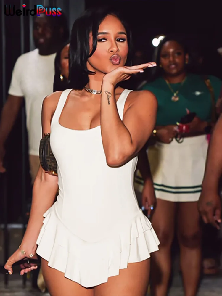 Платье женское необычное облегающее без рукавов пикантное эластичное простое