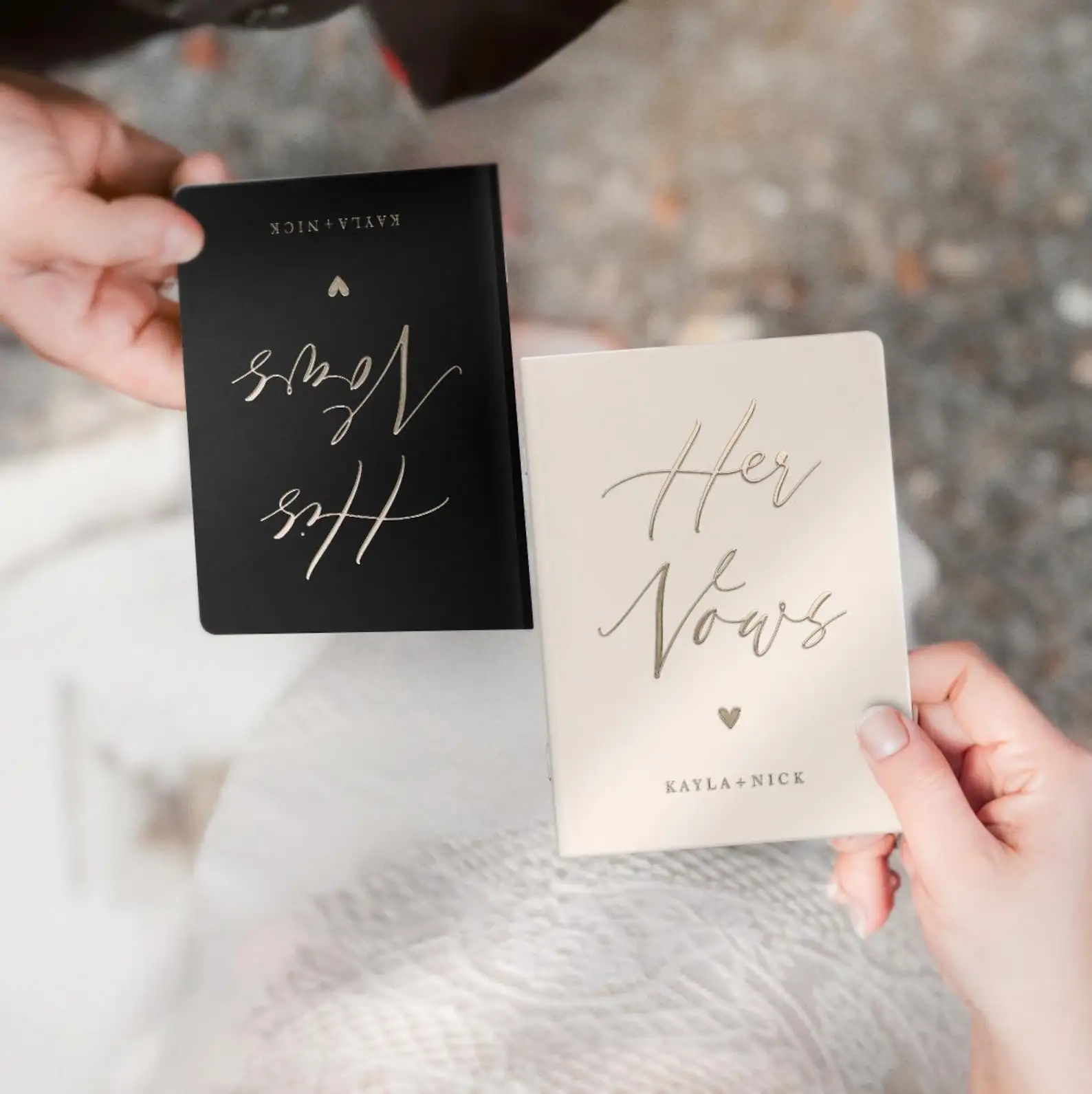 

Персональные свадебные книги для жениха и невесты