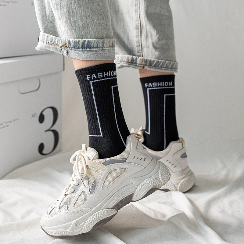3 Pairs/Box Streetwear Line Letter Stockings Cotton Harajuku Sports Black White Funny Soft Skateboard Men Women Socks Gifts Pack