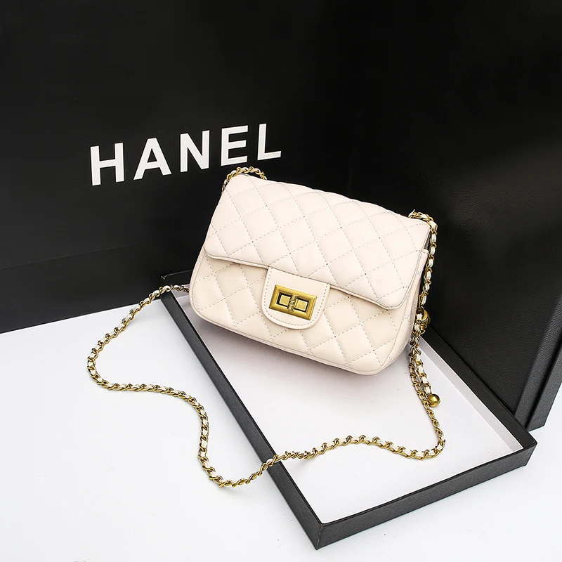 

New trend Joker leisure golden ball shoulder messenger bag