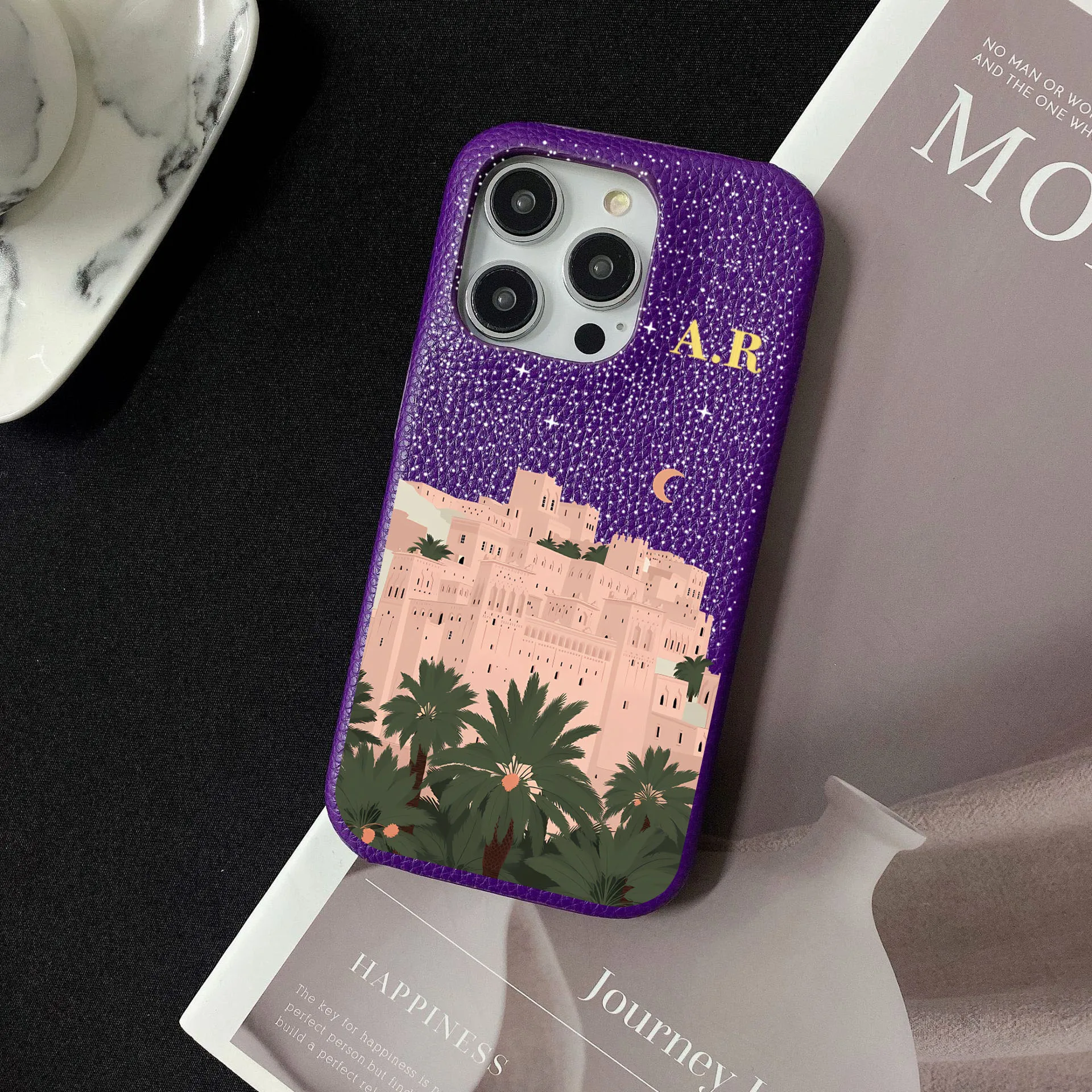 Персонализированный кожаный чехол с именем для iPhone 16 15 14 13 12 11 Pro Max Plus