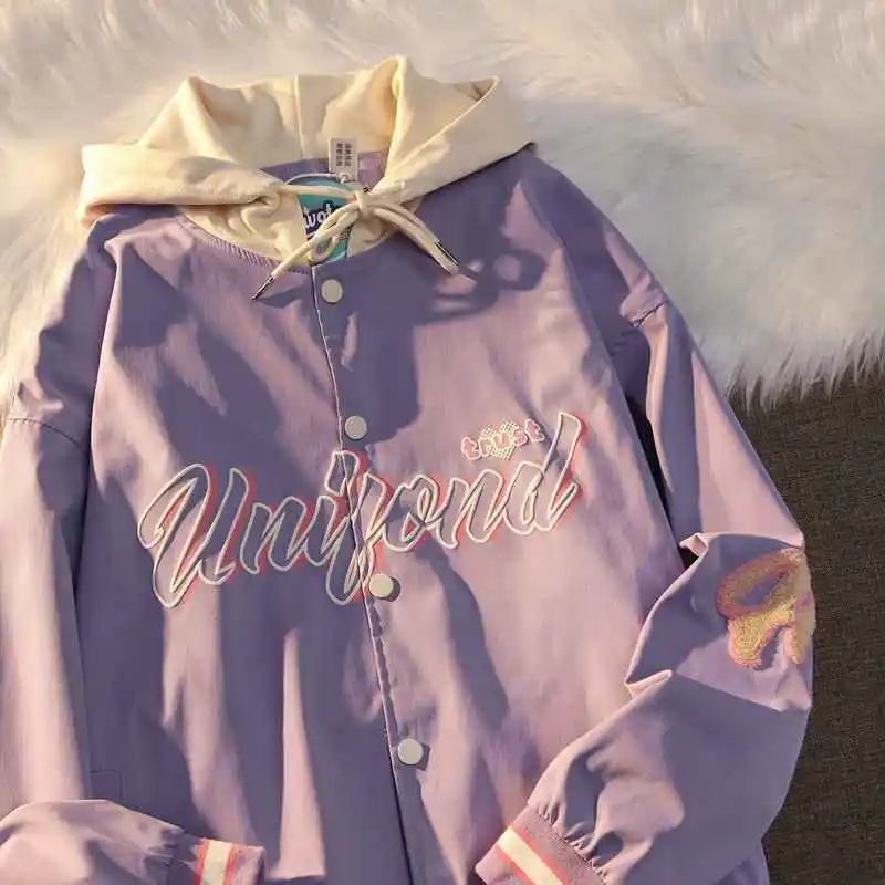 Рисунок 3 - Куртка-бомбер женская в стиле оверсайз