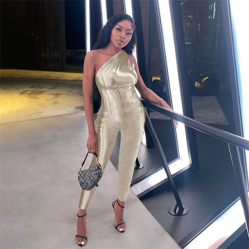 2023 Spring Women's New Diagonal Shoulder Personalized Bright Color Tight Lift Hip Long Jumpsuit