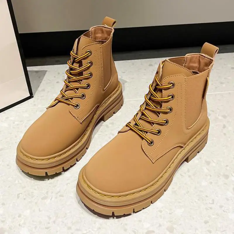 

Женские ботинки на толстой подошве, короткие мотоциклетные ботинки в британском стиле, с круглым носком, на квадратном каблуке, осень 2023