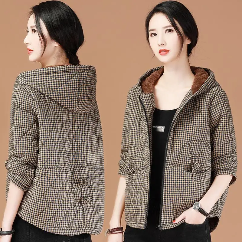 

Winter thickened and plush jacket, warm short cotton jacket, women's loose hooded cardigan, cotton jacket