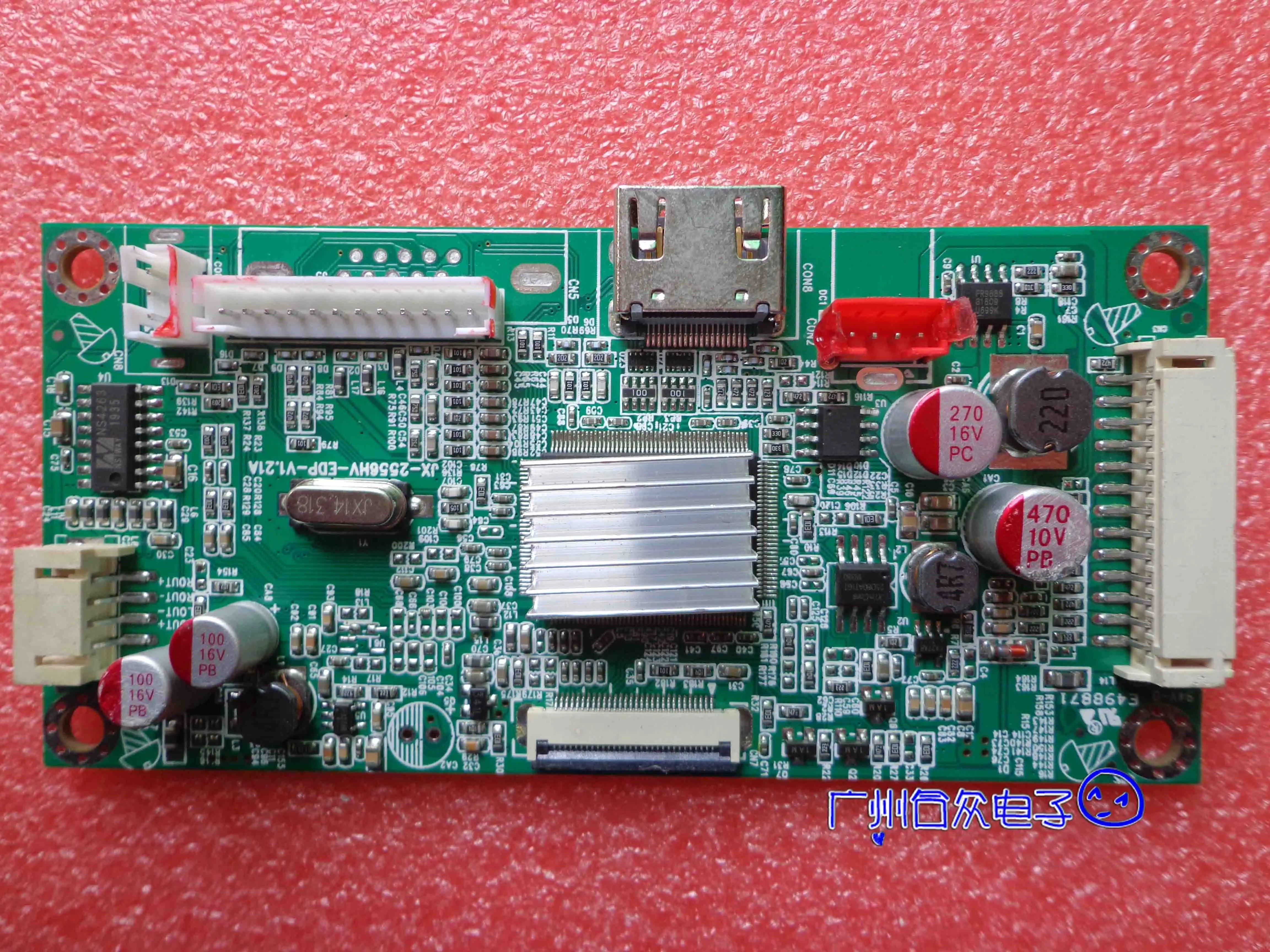 

Стандартная материнская плата