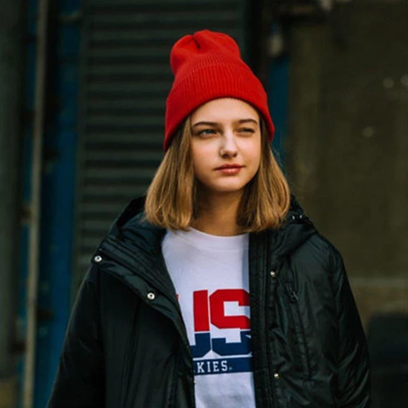 Однотонная зимняя вязаная шапка для женщин плотная Шапка-бини с атласной