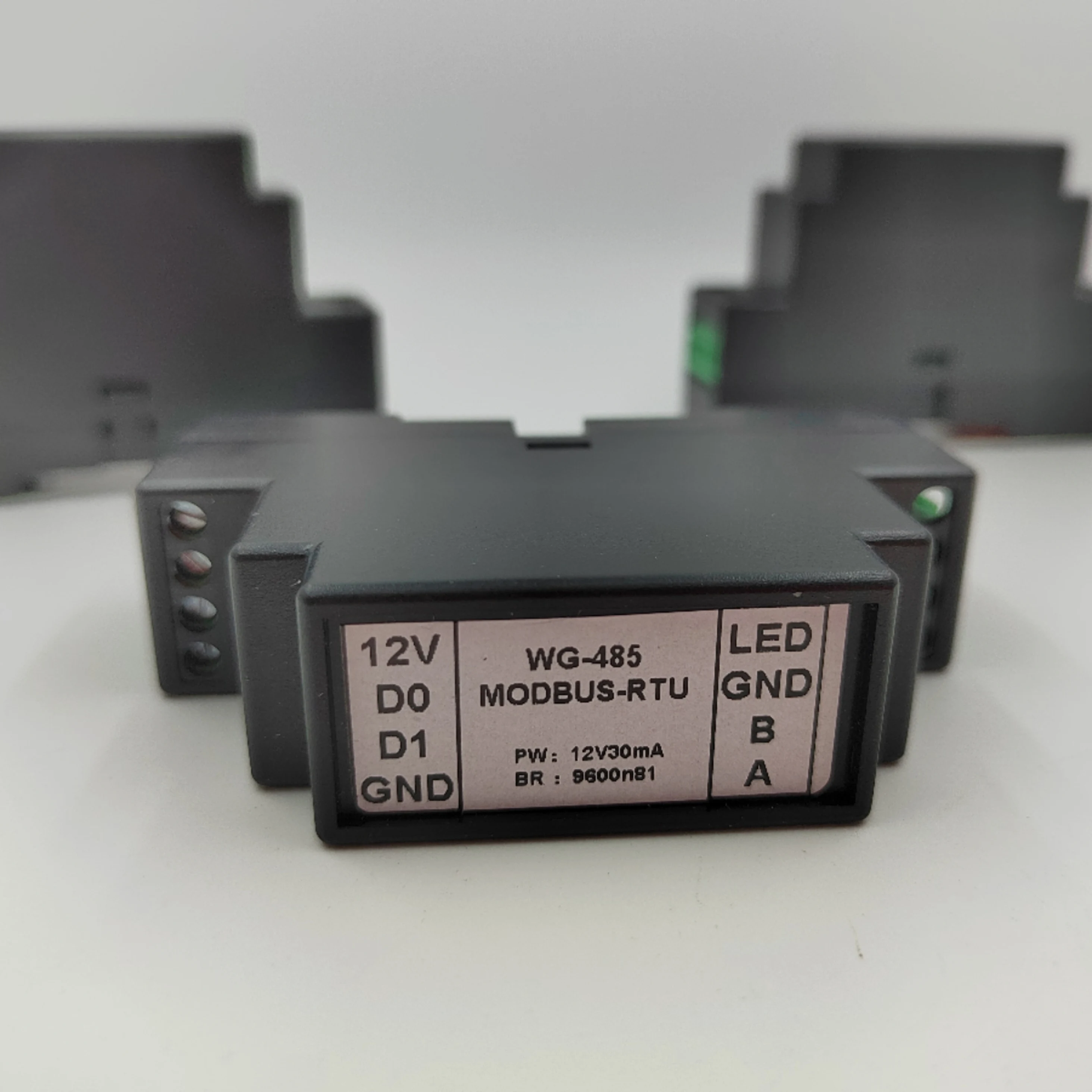 Фото Конвертер Wiegand на DIN-рейку Modbus-RTU, WG в 485 №4
