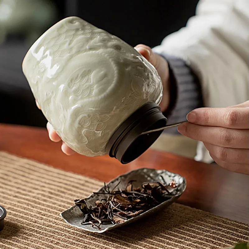 

Tea Tin Storage Blue and White Porcelain Vase Tea Storage Container Hermetic Ceramic Modern Household Living Room Decorative Jar