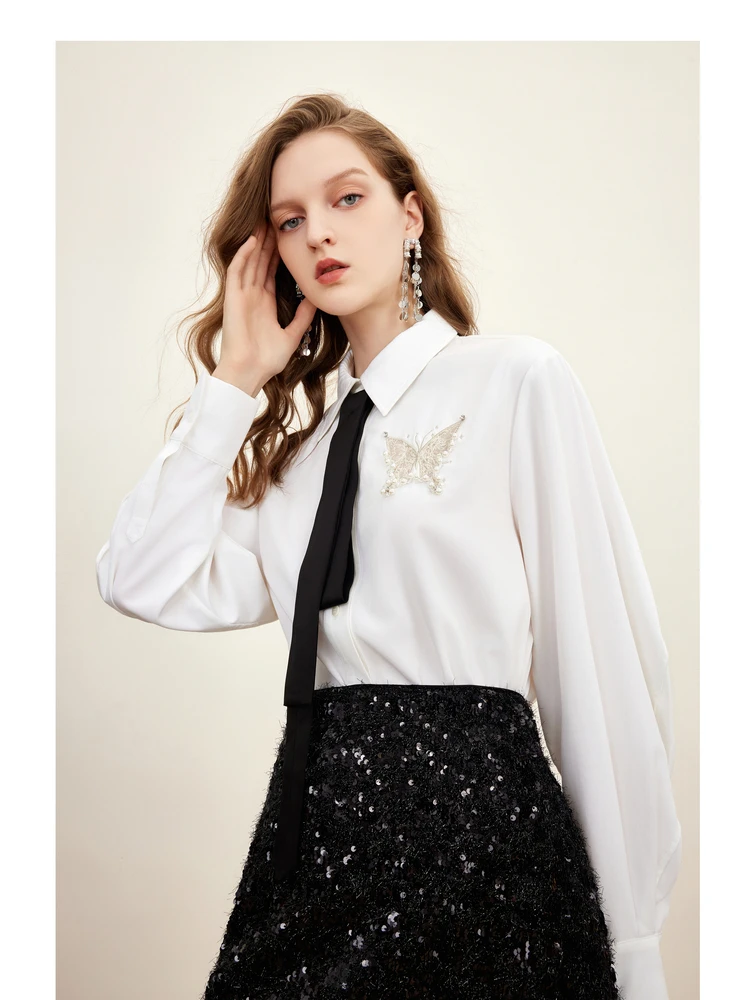 Cocoa Co2024 Осенне-зимняя одежда High Sense Топ с бантом и вышивкой Белые рубашки длинными