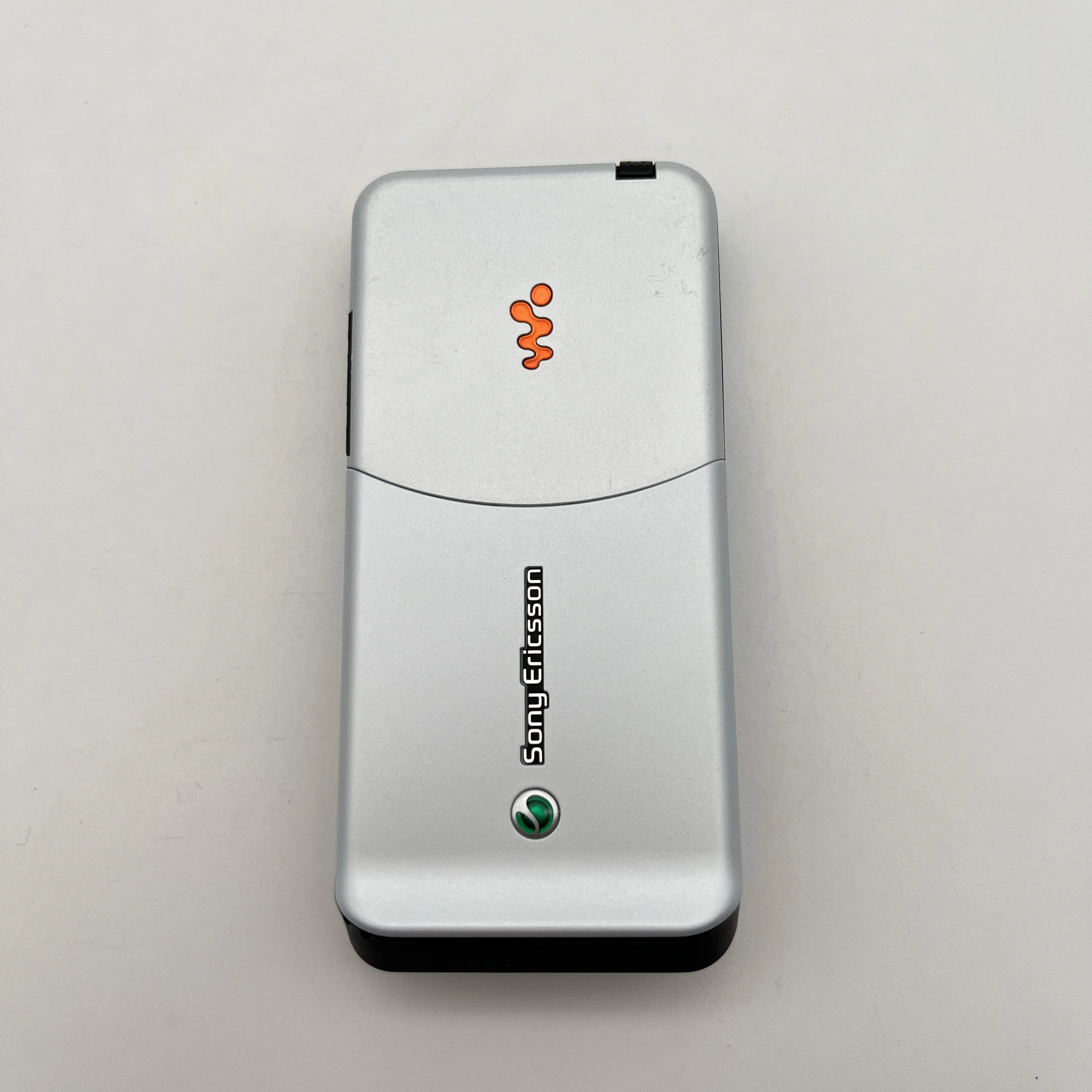 sony ericsson w580 refurbished original 2 0inches 2mp w580i w580c mobile phone cellphone free shipping high quality free global shipping