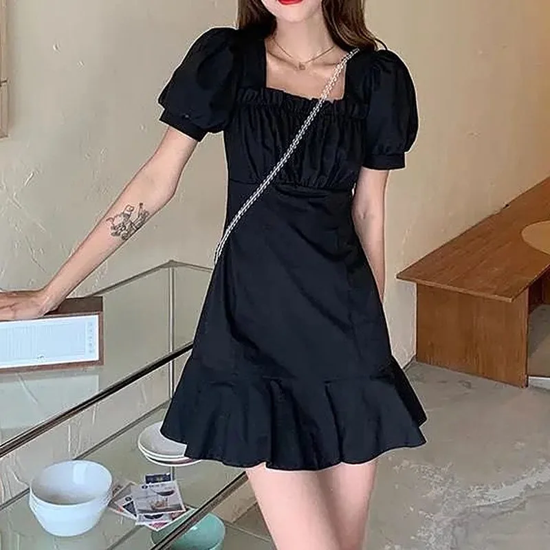 

Short Dresses For Women 2023 Summer New Fashion Ruffles Edge Slim Fit Waist Square Collar A-line White Dress Femme