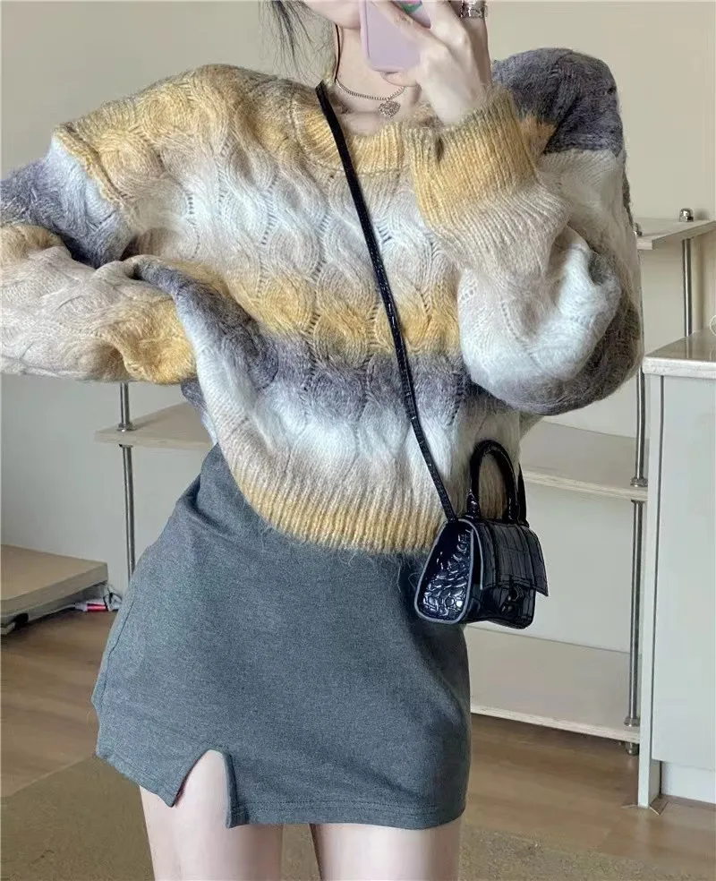 Женский Осенний вязаный пуловер с градиентом