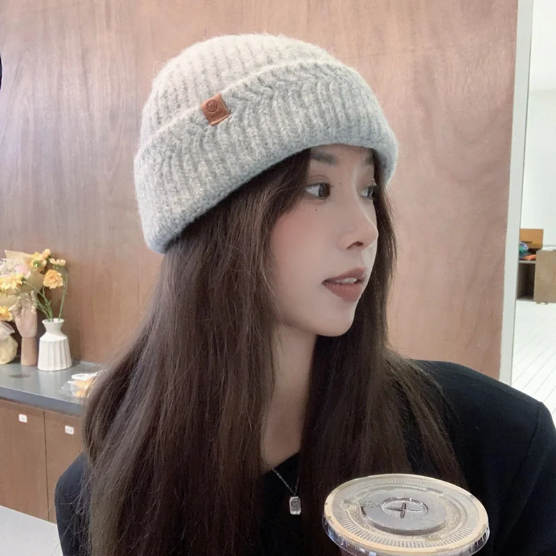 

Женская Зимняя шерстяная плоская шапка, однотонная шапка в полоску с узором, зимняя Осенняя вязаная шапка с теплыми полосками