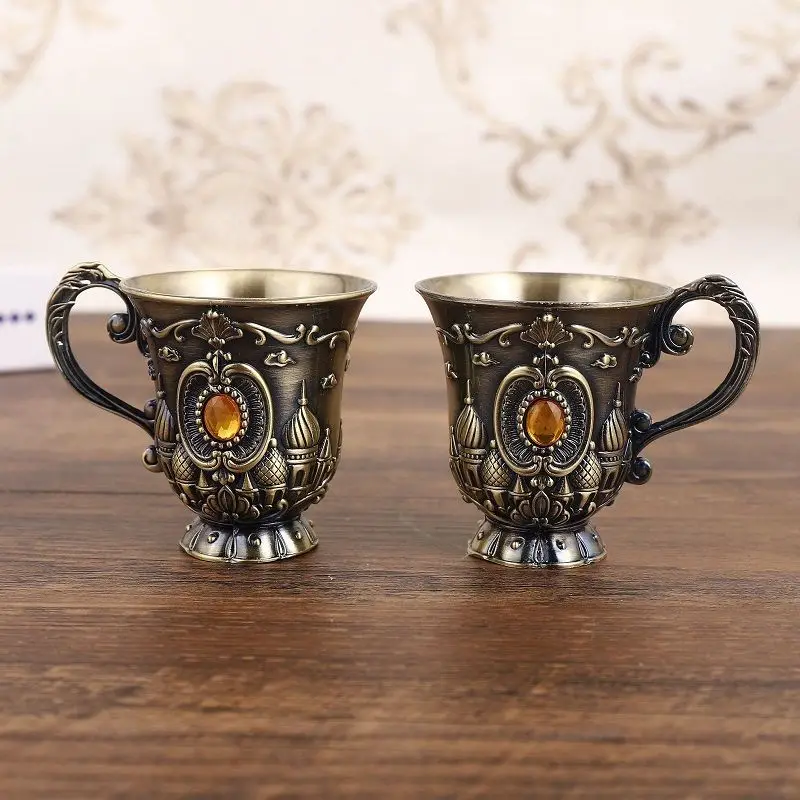 

Retro bronze wine glass white wine glass a cup of espresso cup embossed carved flower spirits glass