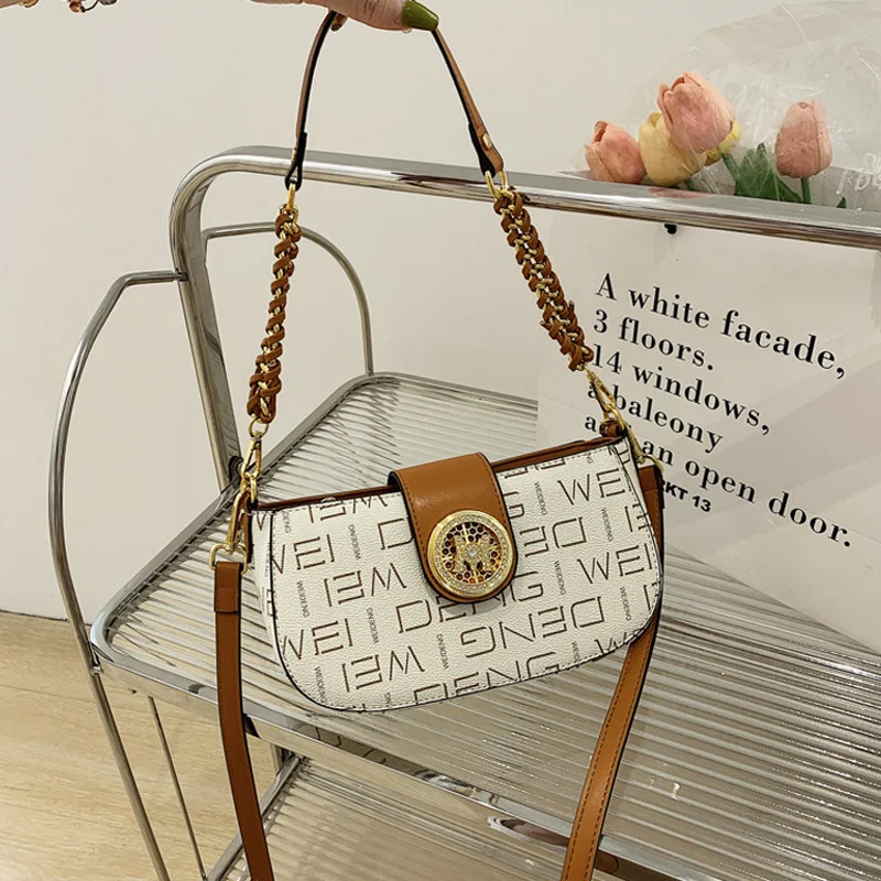 

Ladies New Trend Underarm Shoulder Bag High-quality Texture Fashion Crossbody Bag Letter Printing Retro Women's Luxury Handbag