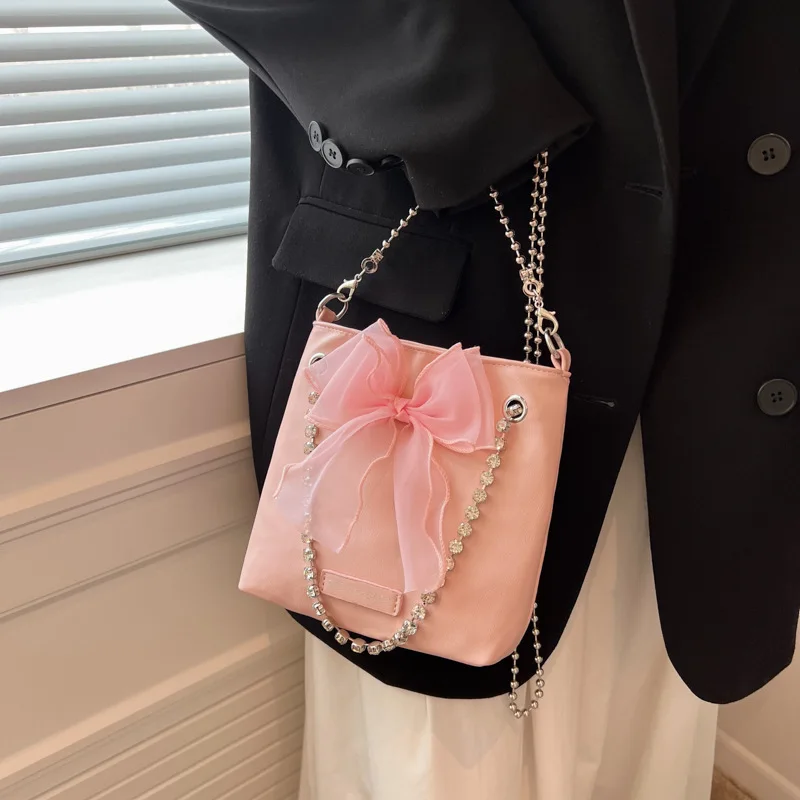 

Женская маленькая квадратная сумка с бантом, сумка-мессенджер с цепочкой и стразами, лето 2022