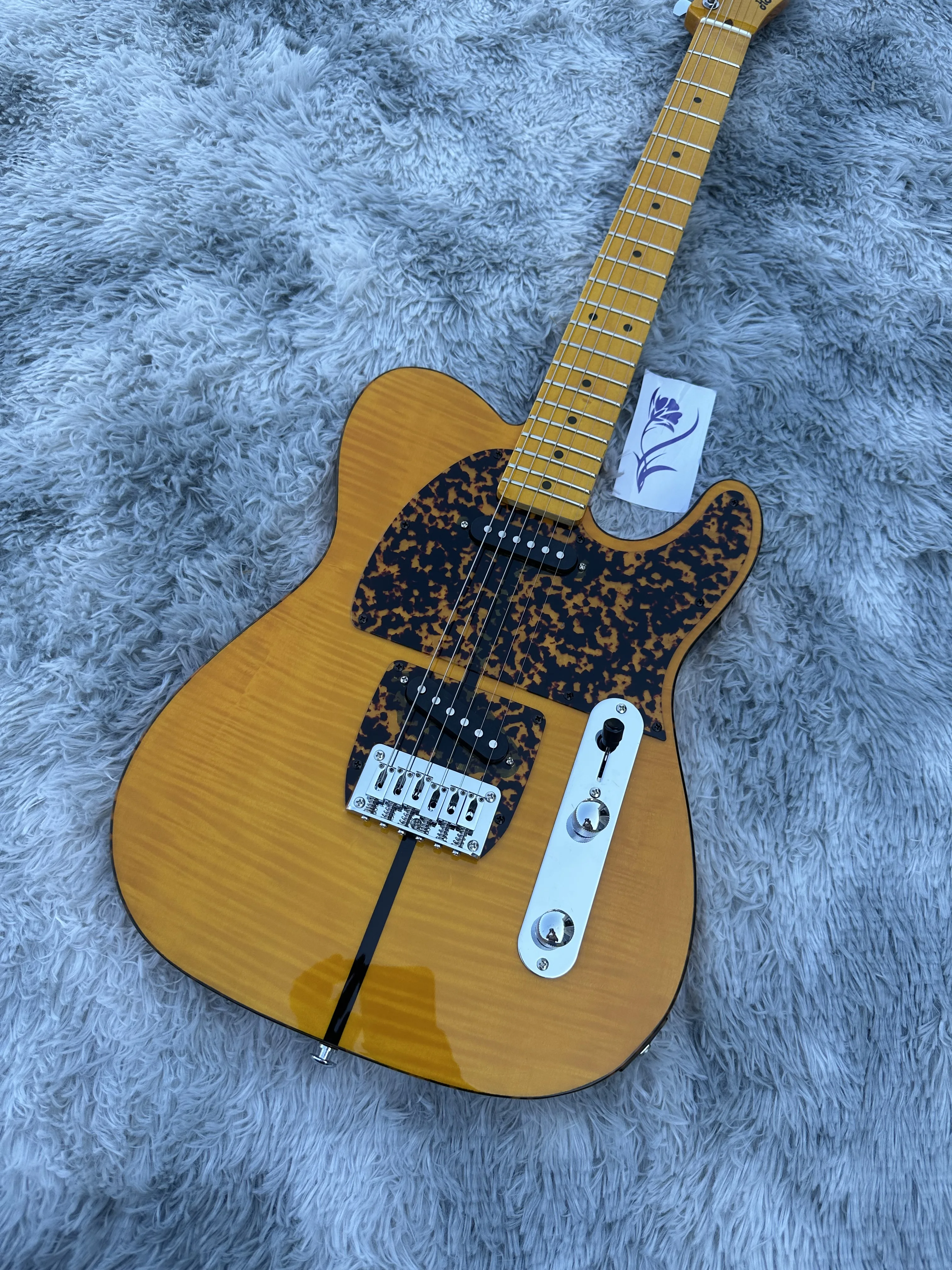 Prince HS Anderson &amp Hohner Madcat Mad Cat Tele Янтарный желтый пламя кленовый верх Электрогитара с