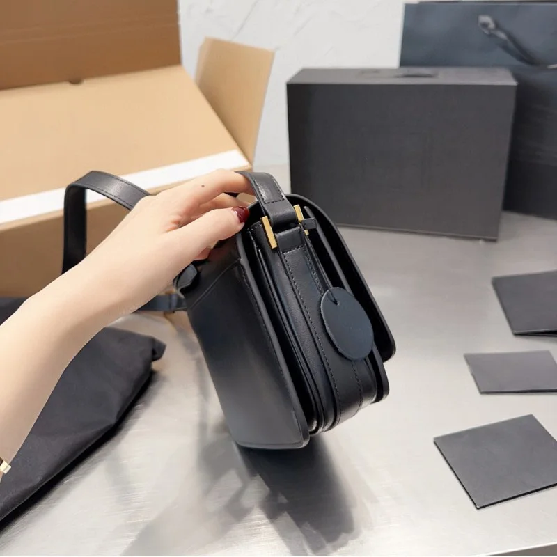 Genuine Leather Luxury Designer Flap Ladies Buckle Shoulder Casual Flap Adjustable Messenger Handbag Bags Women Bags For Woman