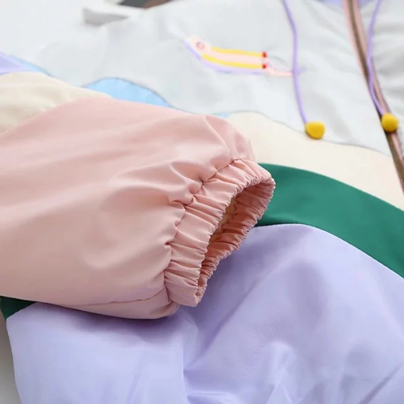 Куртка-бомбер женская демисезонная с вышивкой в стиле пэчворк | Женская одежда