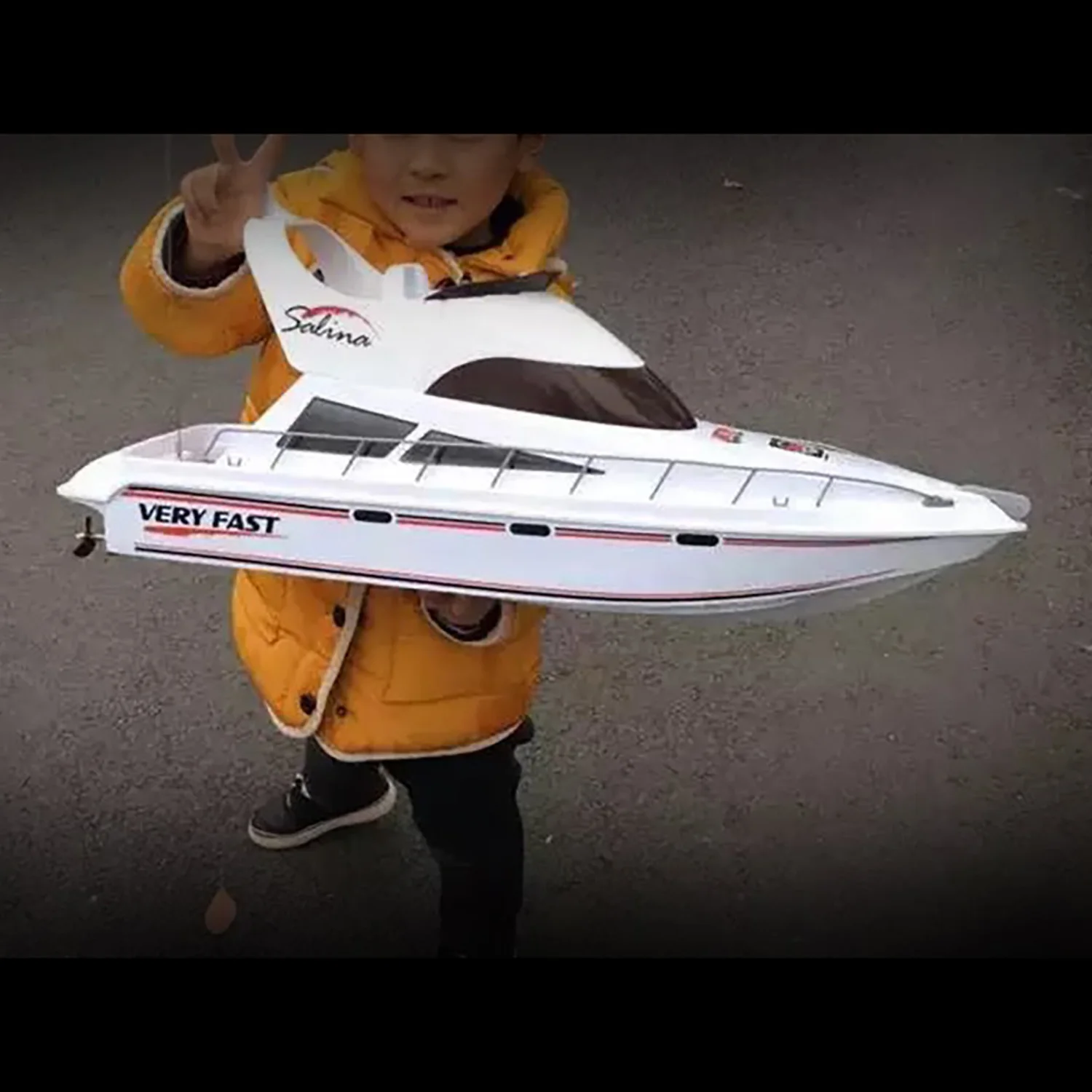 2 4G Мини-игрушки Heng Long RC Гоночная лодка Высокоскоростная яхта 20 км/ч Корабль