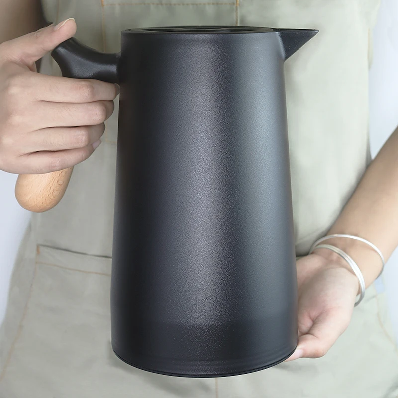 

Новый скандинавский вакуумный чайник с двойными стенками на 1 л, термос, домашний графин с деревянной ручкой, чайник для чая и кофе, экологич...