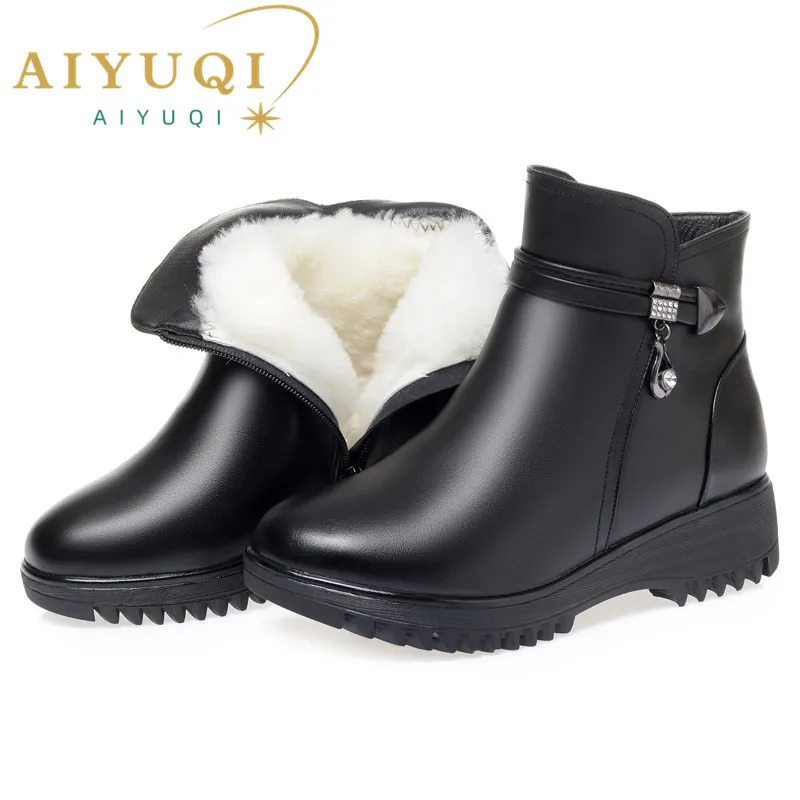 Купи Women's Winter Shoes Boots Thick Wool Large Size 41 42 43 Women Short Boots Genuine Leather Non-slip Wedges Women's Snow Boots за 3,502 рублей в магазине AliExpress