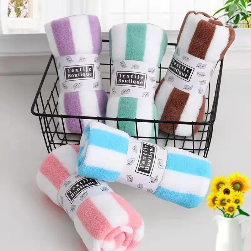 

Towel Coral Wool Thickened Towel Soft Soft Absorbent Household Daily Towel 35cm*75cm