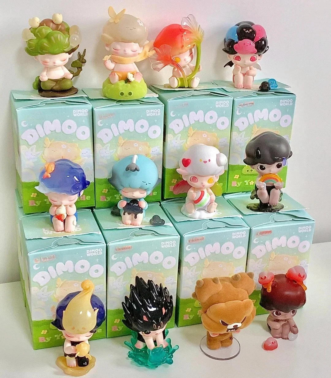 Новинка настольная декоративная модель Dimoo от вашей боковой серии куклы милая