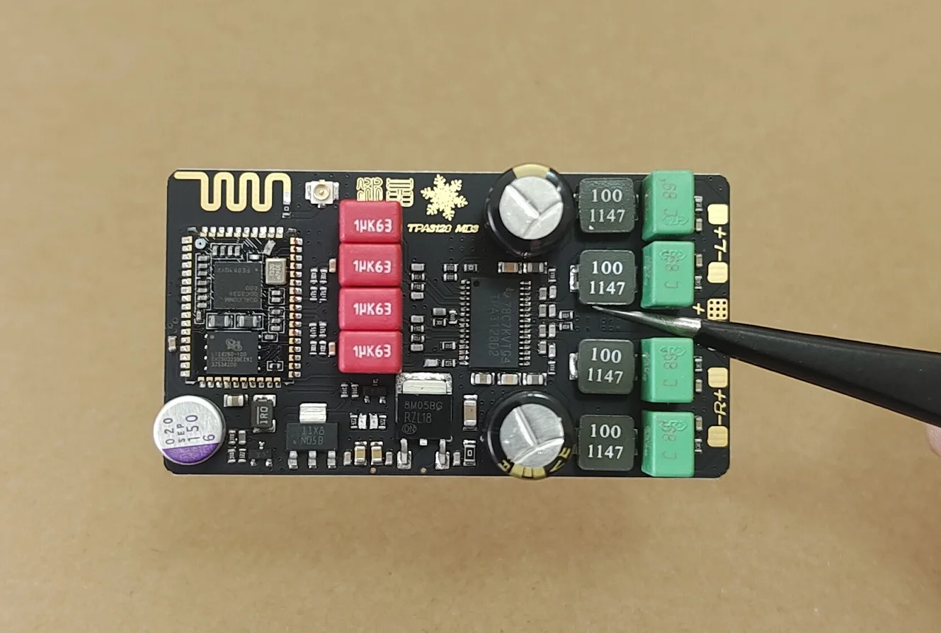

TPA3128 Модуль платы усилителя мощности Bluetooth QCC3034 APTX HD 30 Вт * 2 DC12V-20V