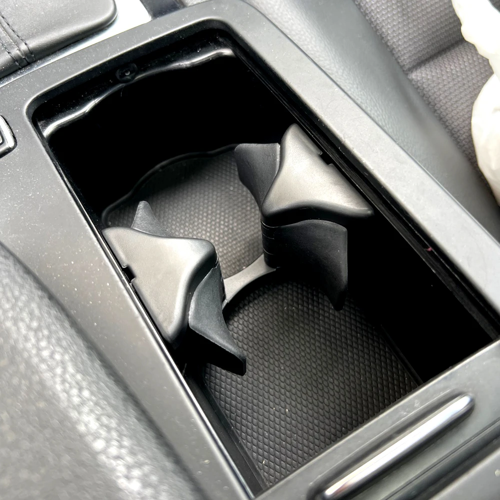 Центральная консоль подстаканник для напитков 2046802391 Замена для Mercedes W204 S204 C207 W212 A207 S212 автомобильный подстаканник Новинка