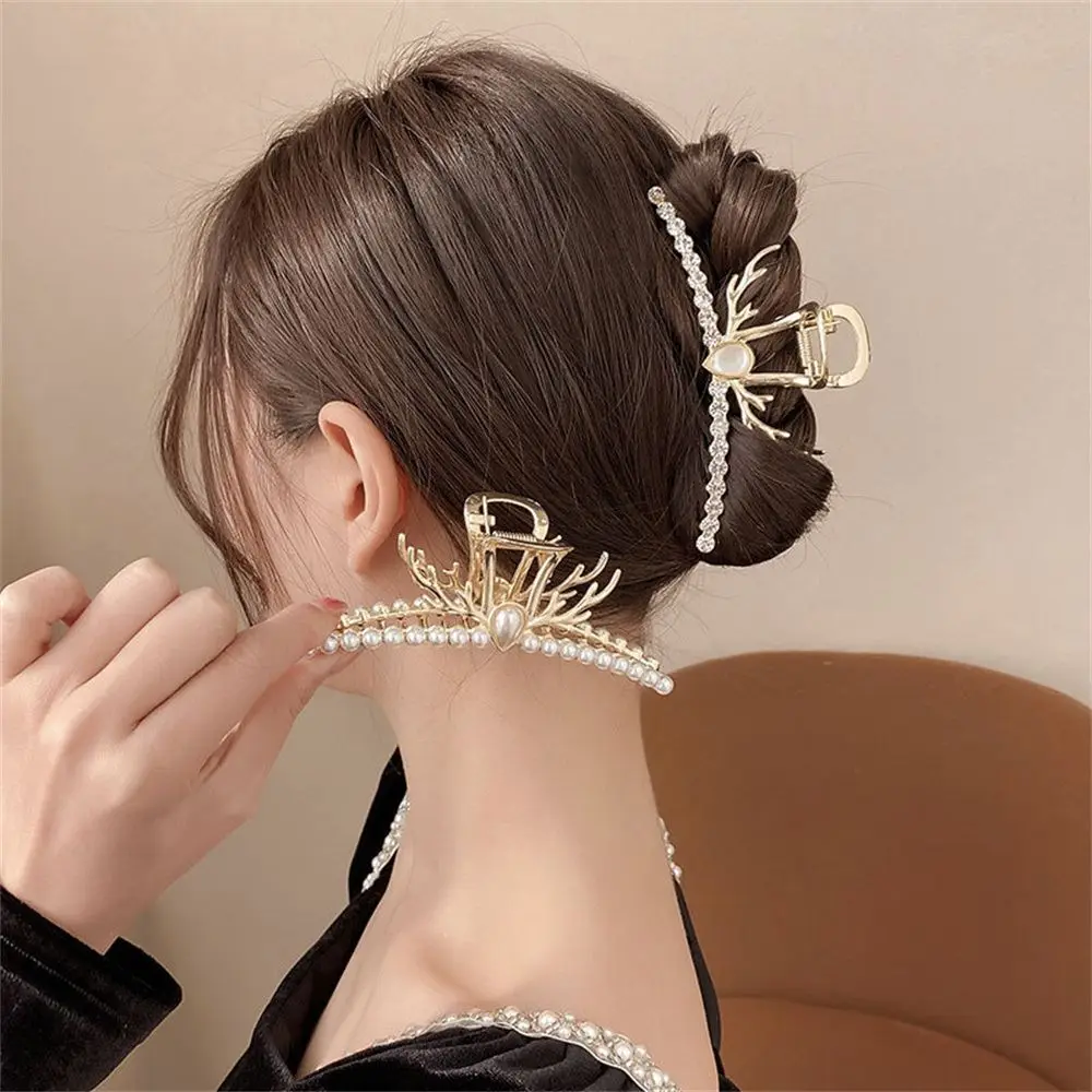 

Hollow Geometric Elk Antlers Barrette Women Headband Hairpin Metal Hair Claw Styling Tools Girl Hair Jaw Clips Vintage Hair Grip