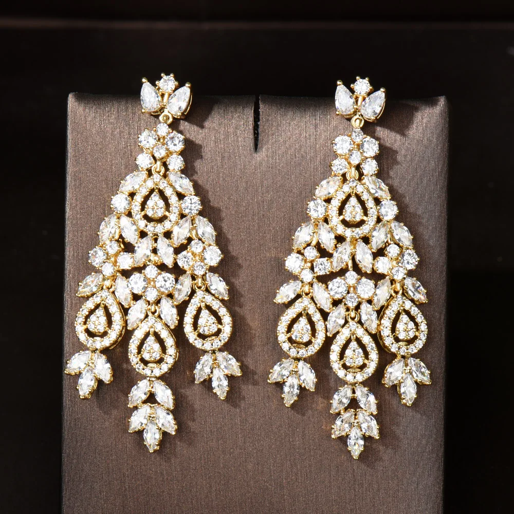 

Fashion Sparkling Cubic Zirconia Pave Silver Color Leaf Design Water Drop Wedding Earrings for Women Party Dress Jewelry E-1047