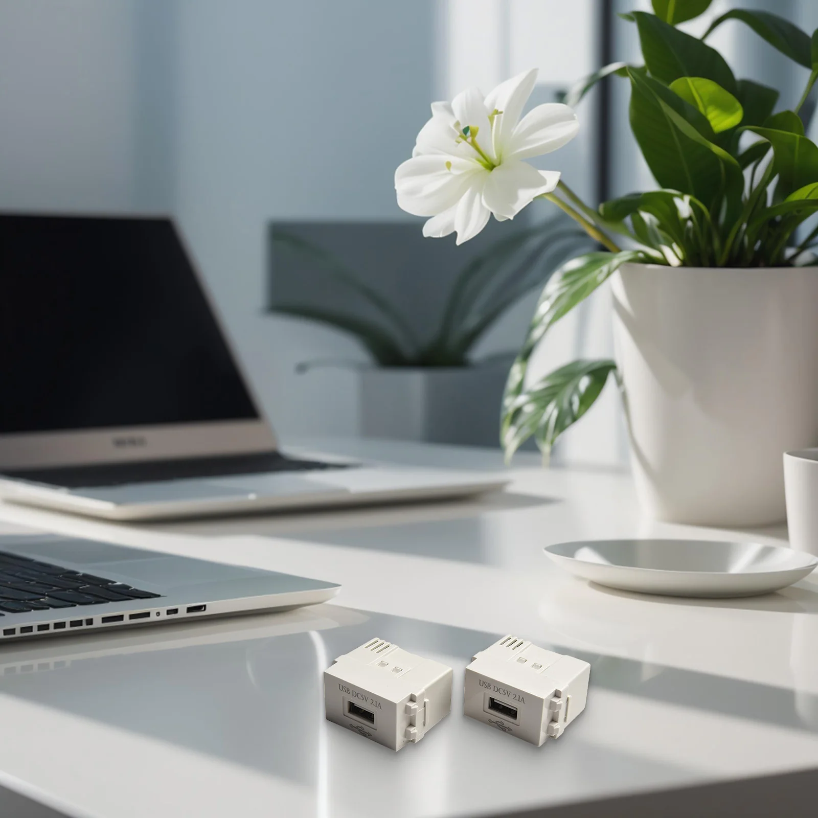 Панель для зарядки мобильного телефона USB-модуль питания розетка 220 В