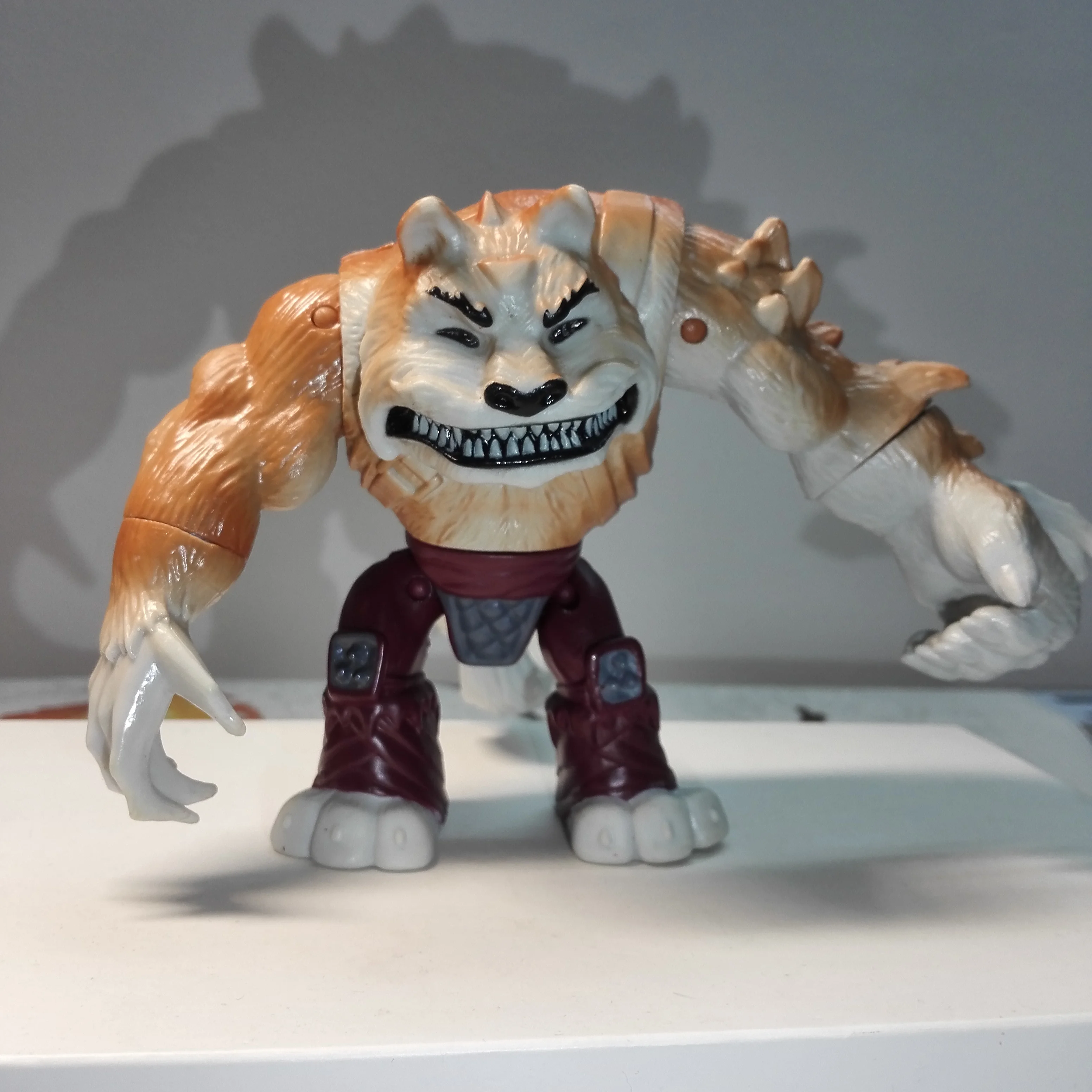 Острозуб черепашки. Игрушки черепашки ниндзя острозуб. Черепашки ниндзя 2012 острозуб. Черепашки ниндзя фигурка острозуб. Черепашки ниндзя 2012 острозуб.