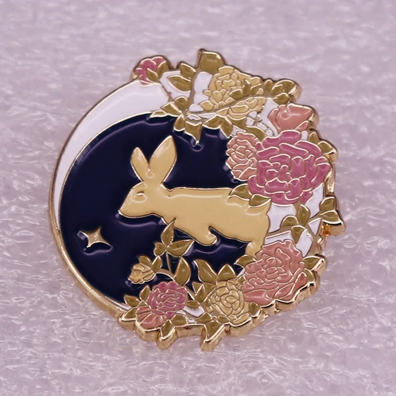 

Изысканная жесткая эмалированная брошь в форме Луны кролика цветка животного металлическая брошь для ювелирных изделий Аксессуар