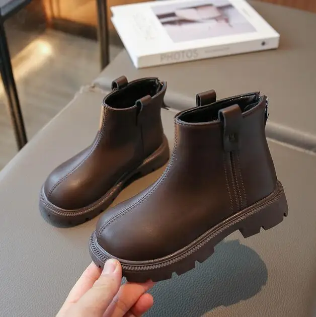 

Детские кожаные зимние ботинки, новинка 2023, зимние водонепроницаемые модные ботинки для мальчиков и девочек, удобные ботильоны, модная зимняя обувь для девочек