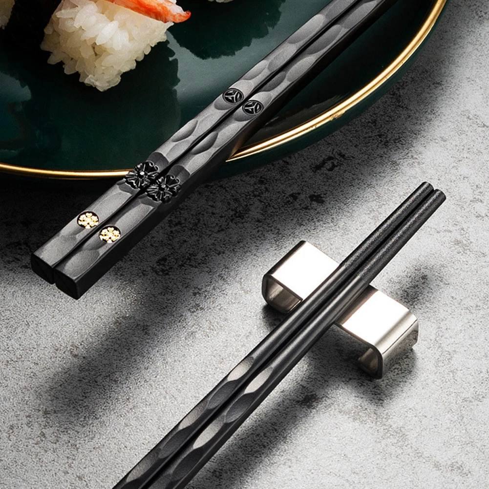 

5pairs Tableware Easy Clean Japanese Chinese Anti-Skid Reusable Chopsticks Set Home Alloy Beautiful Tableware Durable