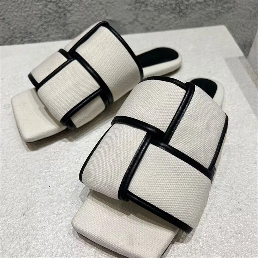 New Summer Slippers Square Toe Flat Woven Fashion Sandals Weave Monochrome Ladies Outdoor Holiday Casual Shoes Big Size 43