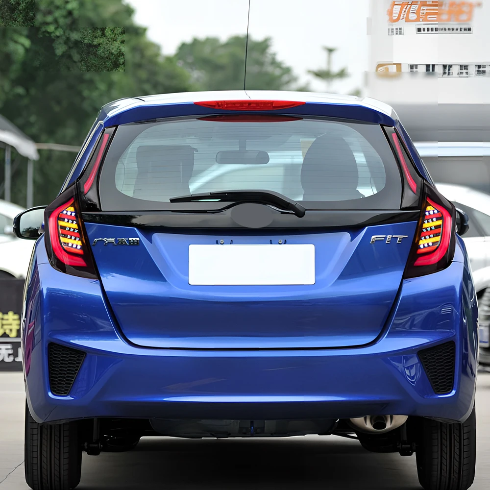 Автомобильные задние фонари в сборе для Honda Fit GK5 2014-2020 светодиодные