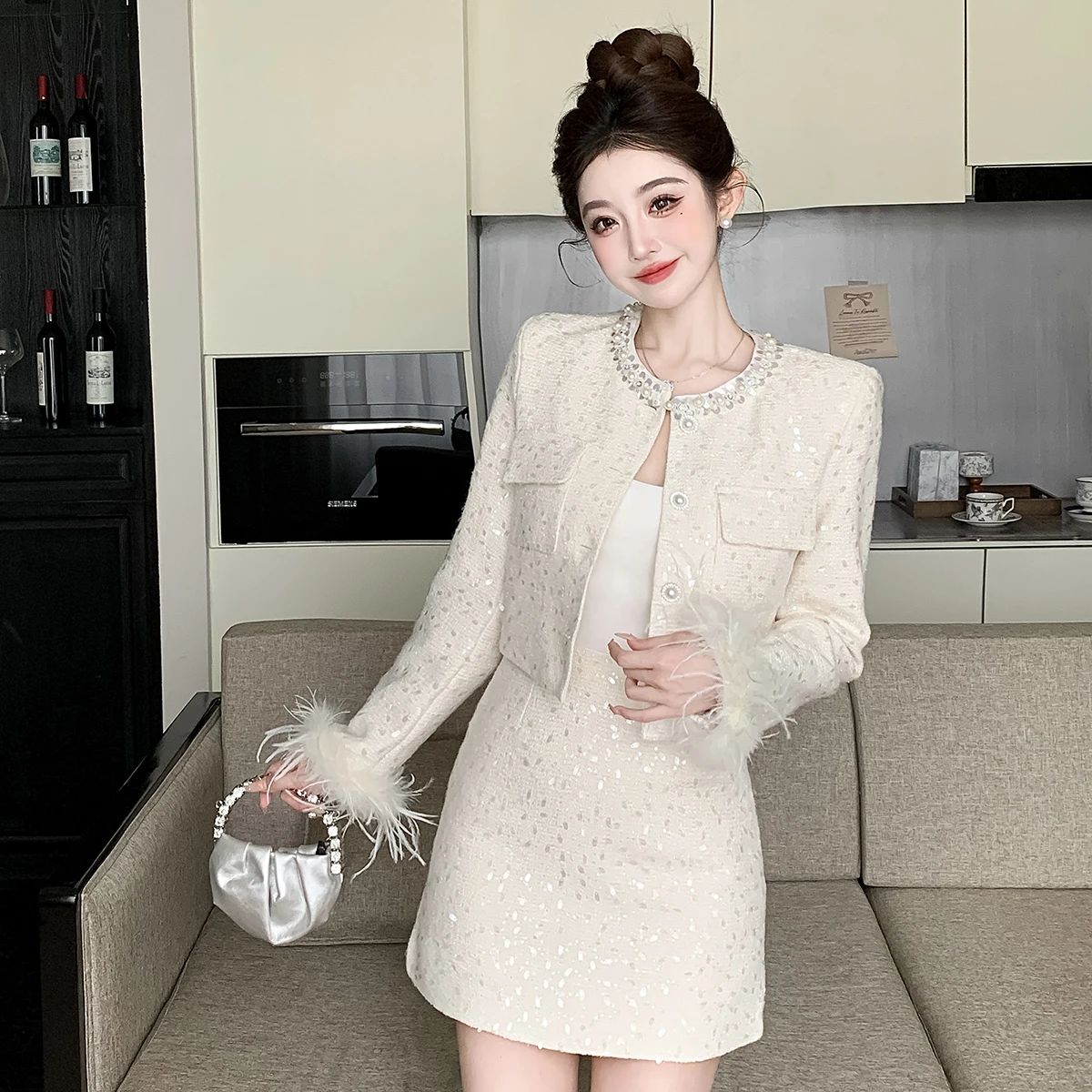 Реальные фотографии в наличии: новый комплект из двух предметов куртка с