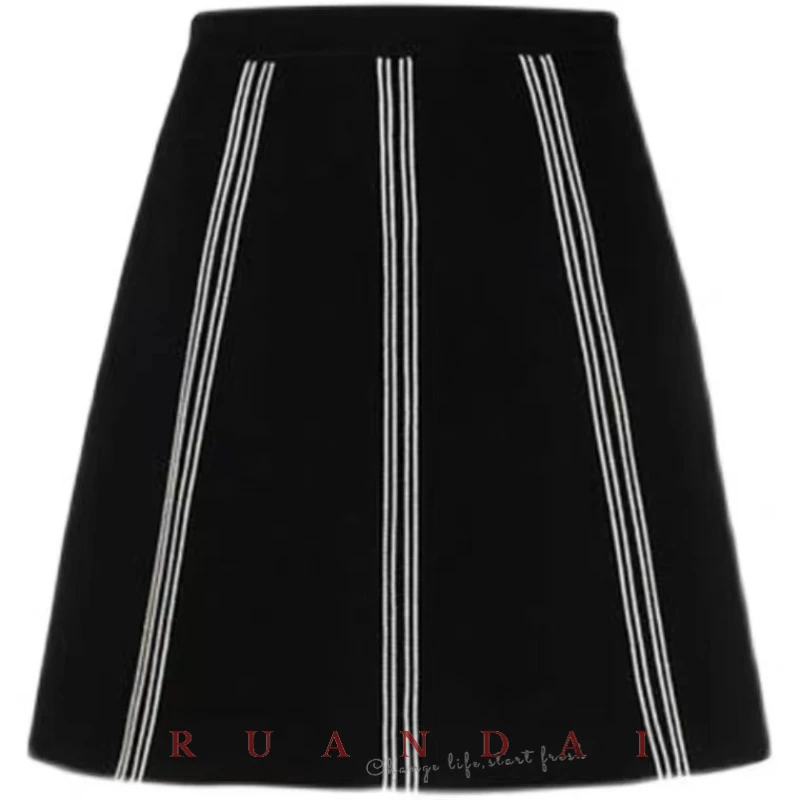 Solid Color A-line Skirt for RUANDAI 2022 Summer New Pair Side Pressure Line Elastic Waist Knitted Top Line Skirt Women