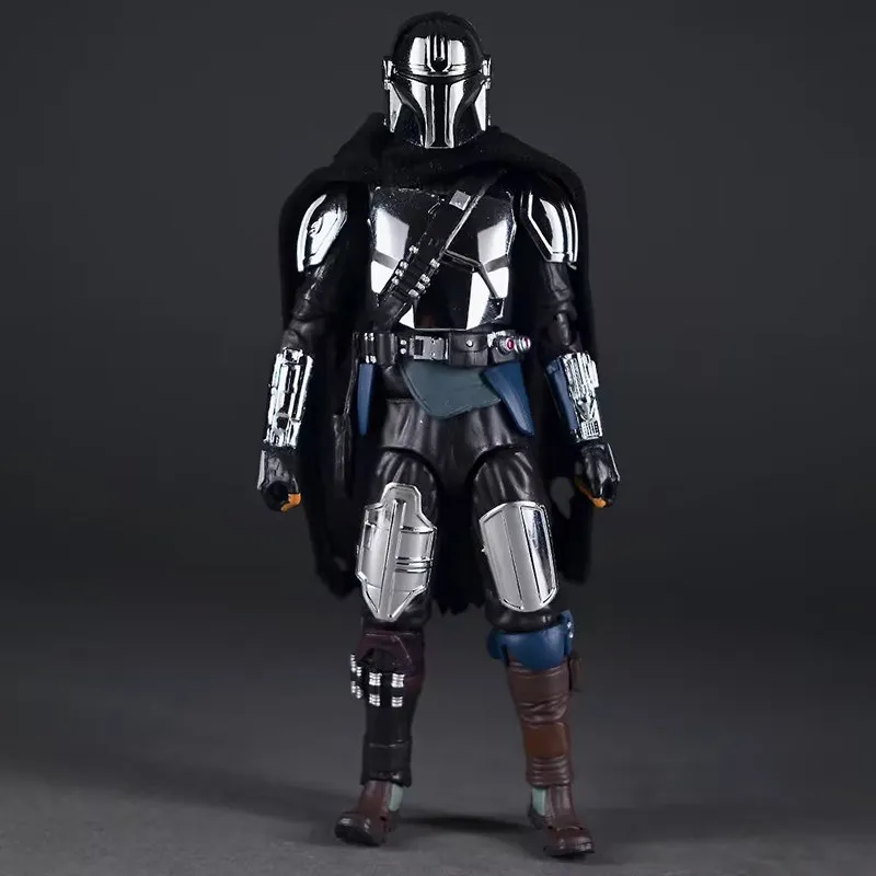 Фото В наличии: Коллекционная подвижная фигурка MAFEX 256 Star Wars The Mandalorian 2.0 Electroplated Version Djinjaran – модель, игрушка, подарок №2