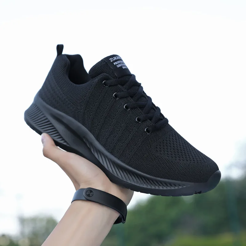Mesh Men Shoes Casual Breathable Men Sneakers Fashion Lace-Up Lightweight Walking Sneakers Tenis Masculino Men Vulcanize Shoes
