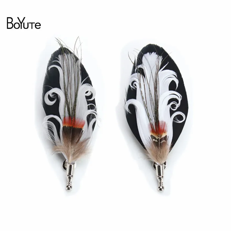 

BoYuTe (10 Pieces/Lot) 2022 New Feather Brooch for Men Suit 13 Colors Performance Wedding Brooches Fashion