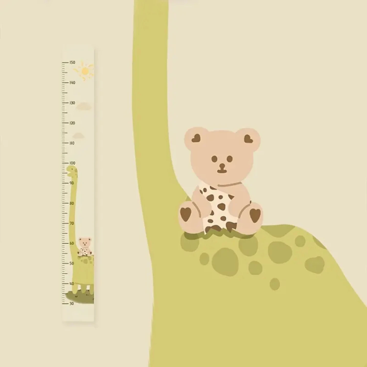 Детская наклейка на стену с высокой стеной